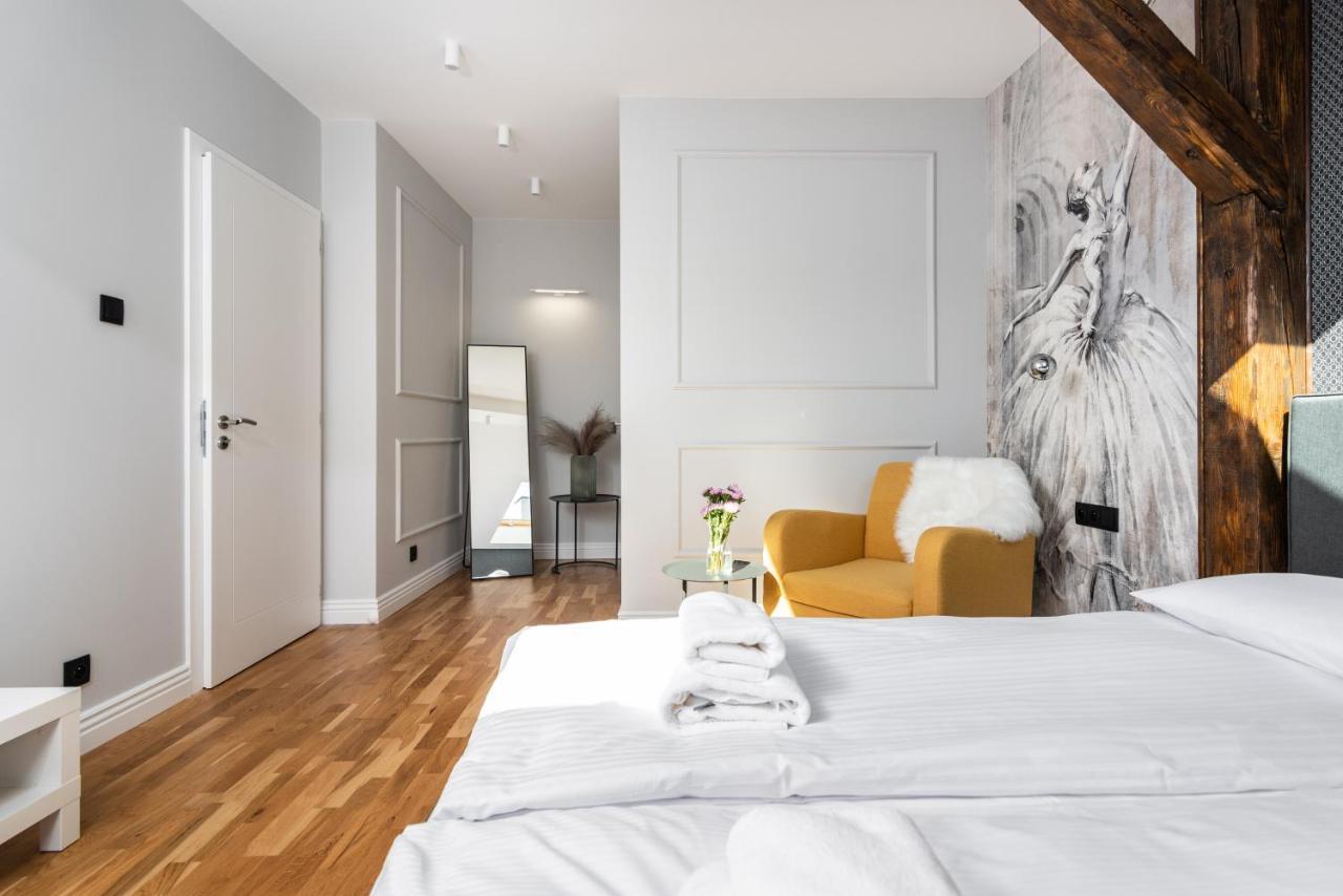 Riverside Premium Class Apartment - By Upstairs Krakkó Kültér fotó